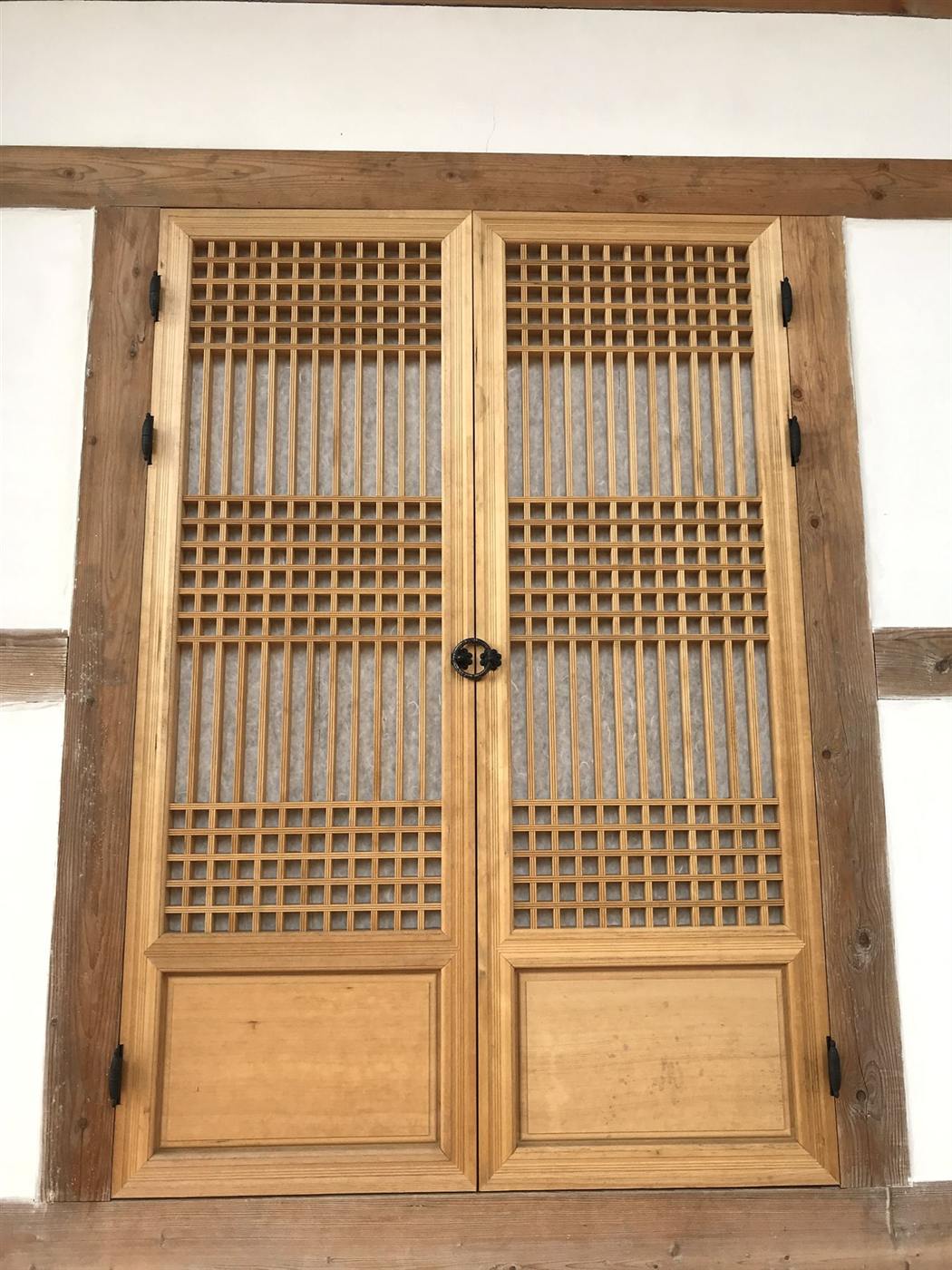 사찰 창호 정면