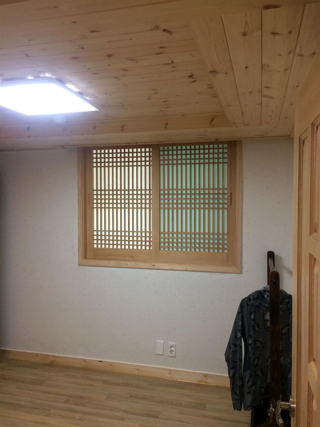 세살 창 설치